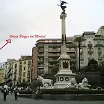Alojamento de Acomodação e Pequeno-almoço Relais Piazza Dei Martiri