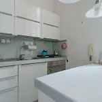 Alojamento de Acomodação e Pequeno-almoço Relais Piazza Dei Martiri Nápoles