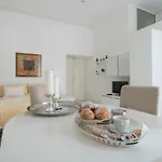 Alojamento de Acomodação e Pequeno-almoço Relais Piazza Dei Martiri Nápoles
