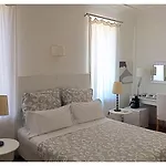 Alojamento de Acomodação e Pequeno-almoço Relais Piazza Dei Martiri