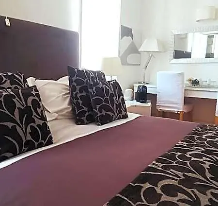 Relais Piazza Dei Martiri Bed & Breakfast
